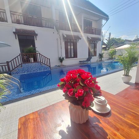 Luang Prabang Pavilion Hotel & Travel Exteriör bild