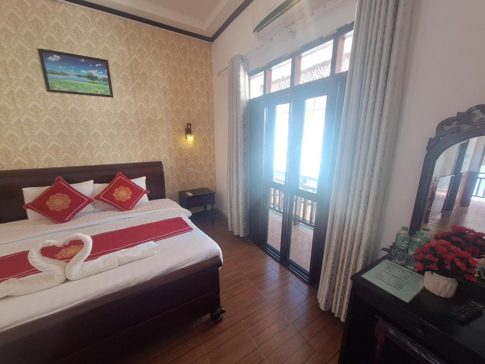 Luang Prabang Pavilion Hotel & Travel Exteriör bild