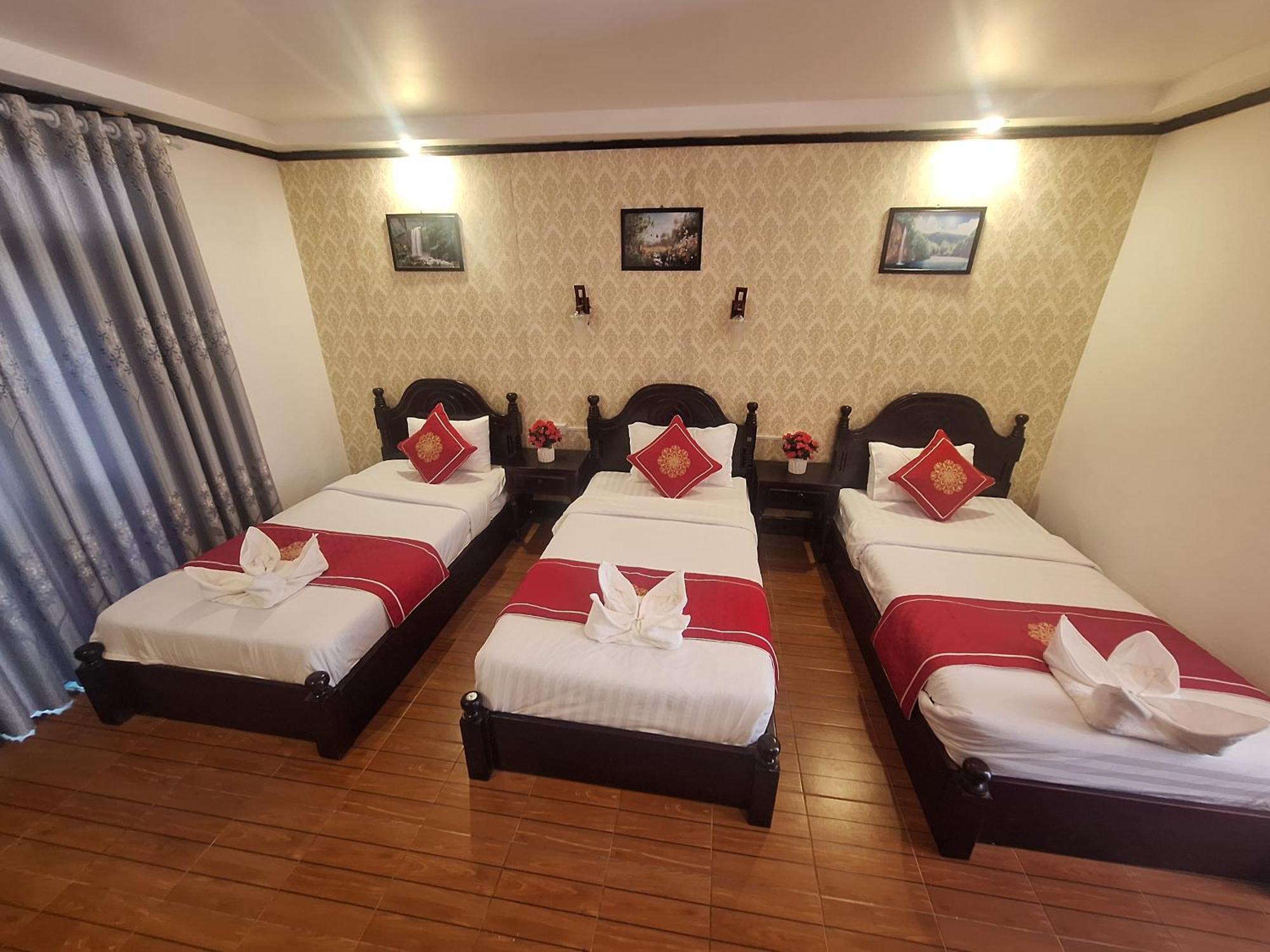Luang Prabang Pavilion Hotel & Travel Exteriör bild