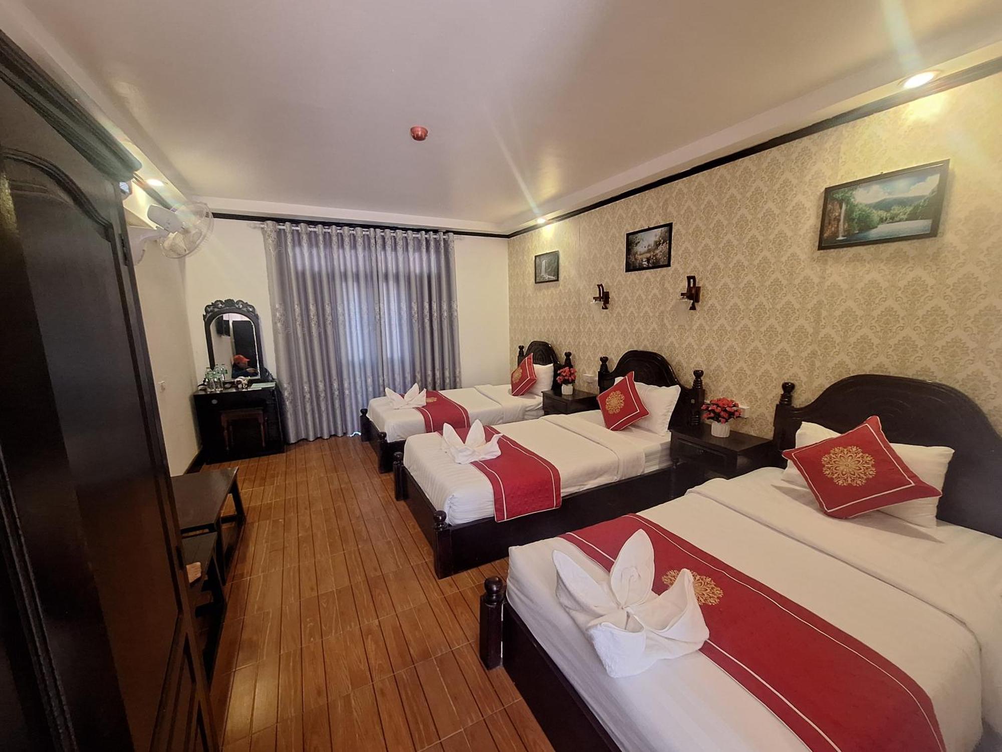 Luang Prabang Pavilion Hotel & Travel Exteriör bild