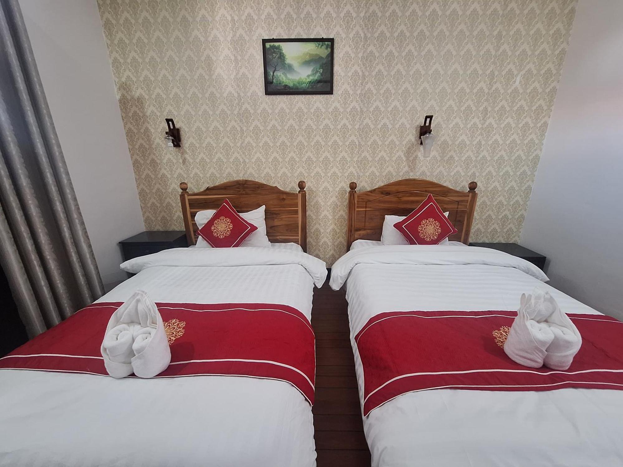 Luang Prabang Pavilion Hotel & Travel Exteriör bild