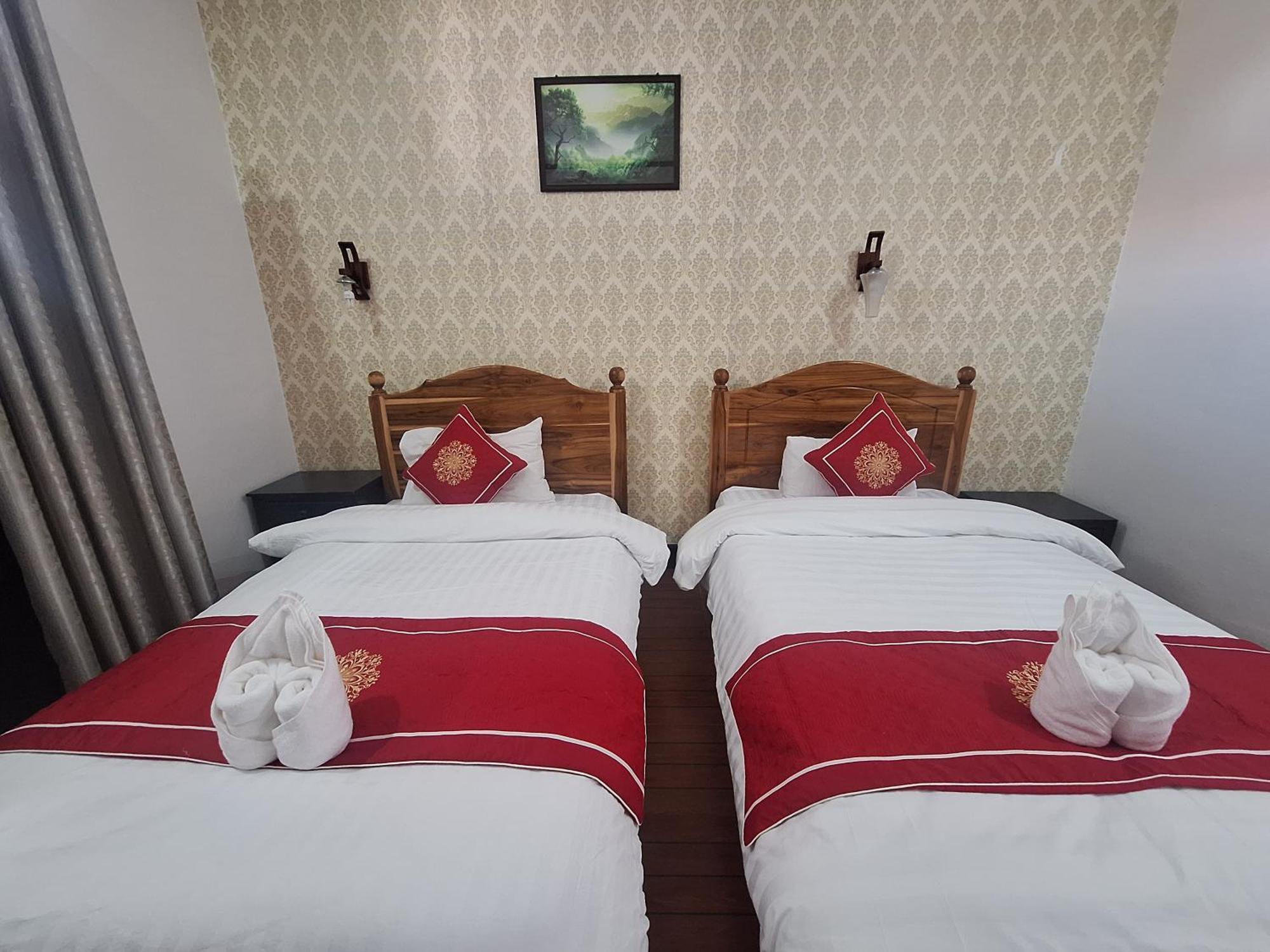 Luang Prabang Pavilion Hotel & Travel Exteriör bild