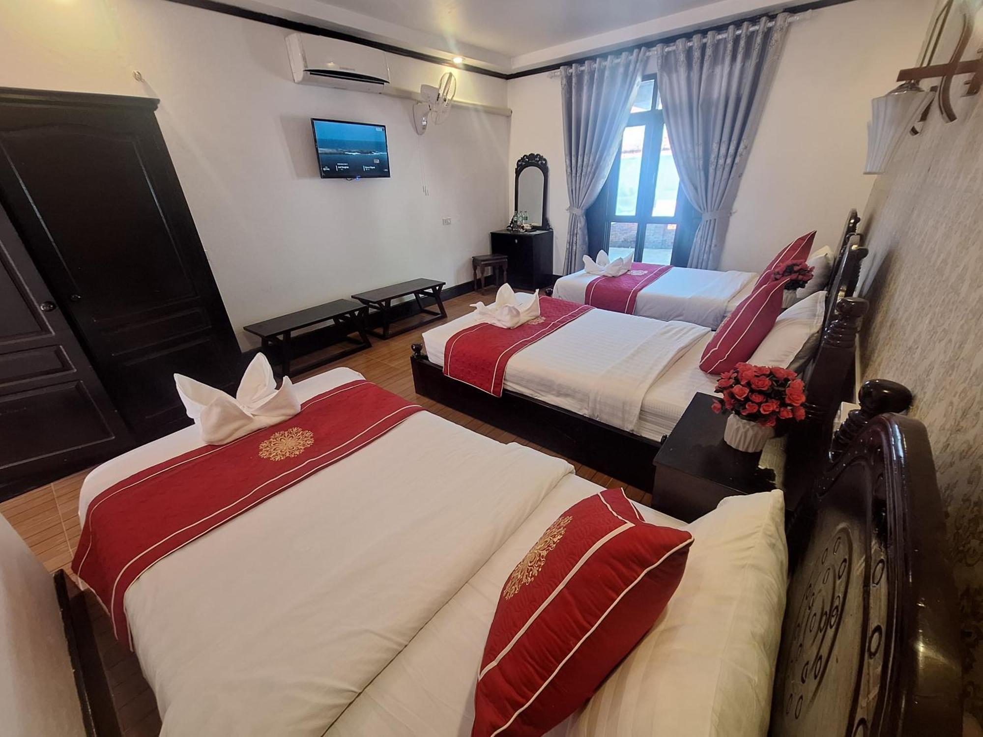 Luang Prabang Pavilion Hotel & Travel Exteriör bild